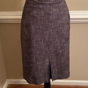 ANN TAYLOR Pencil Skirt with Pleat Size 10